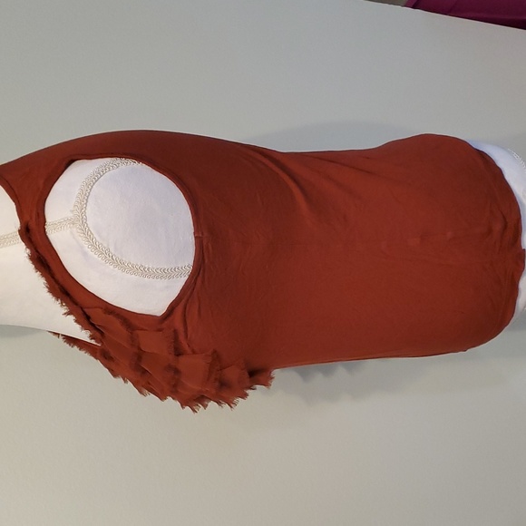 Rust Ruffle tank top - Picture 3 of 7